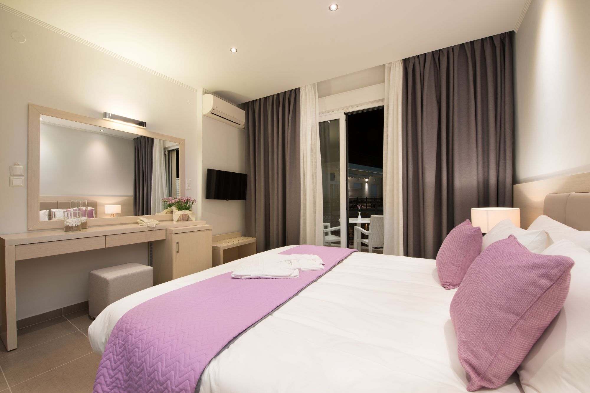 Angelica Hotel ลีเมนาส ภายนอก รูปภาพ